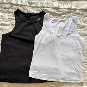 CRZ YOGA Black and White Tank Tops